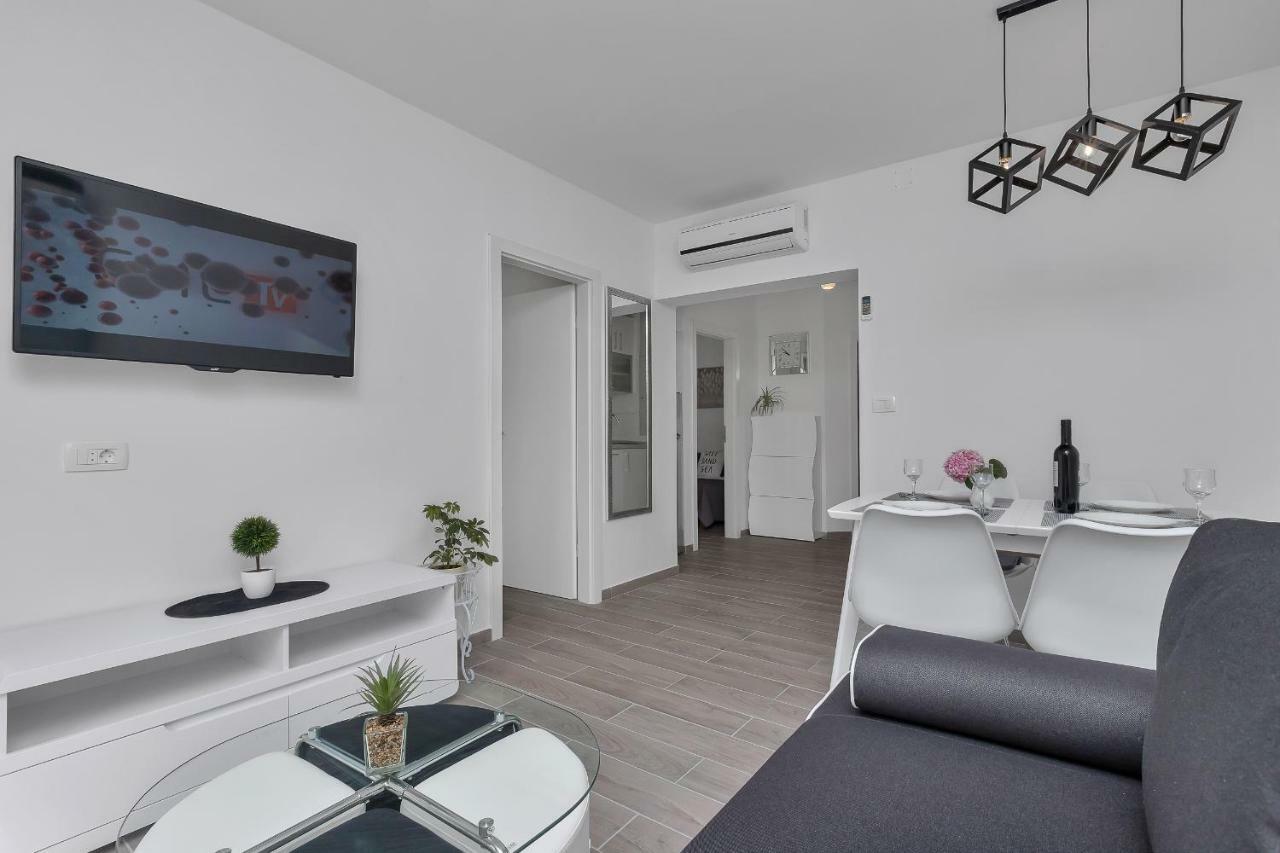 Apartment Kate Podgora Luaran gambar